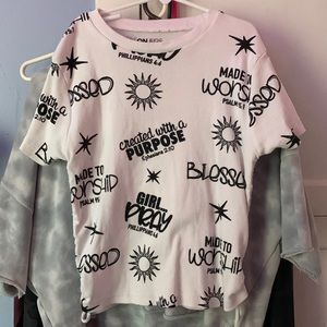 medium side black and white shirts with adjustable sides